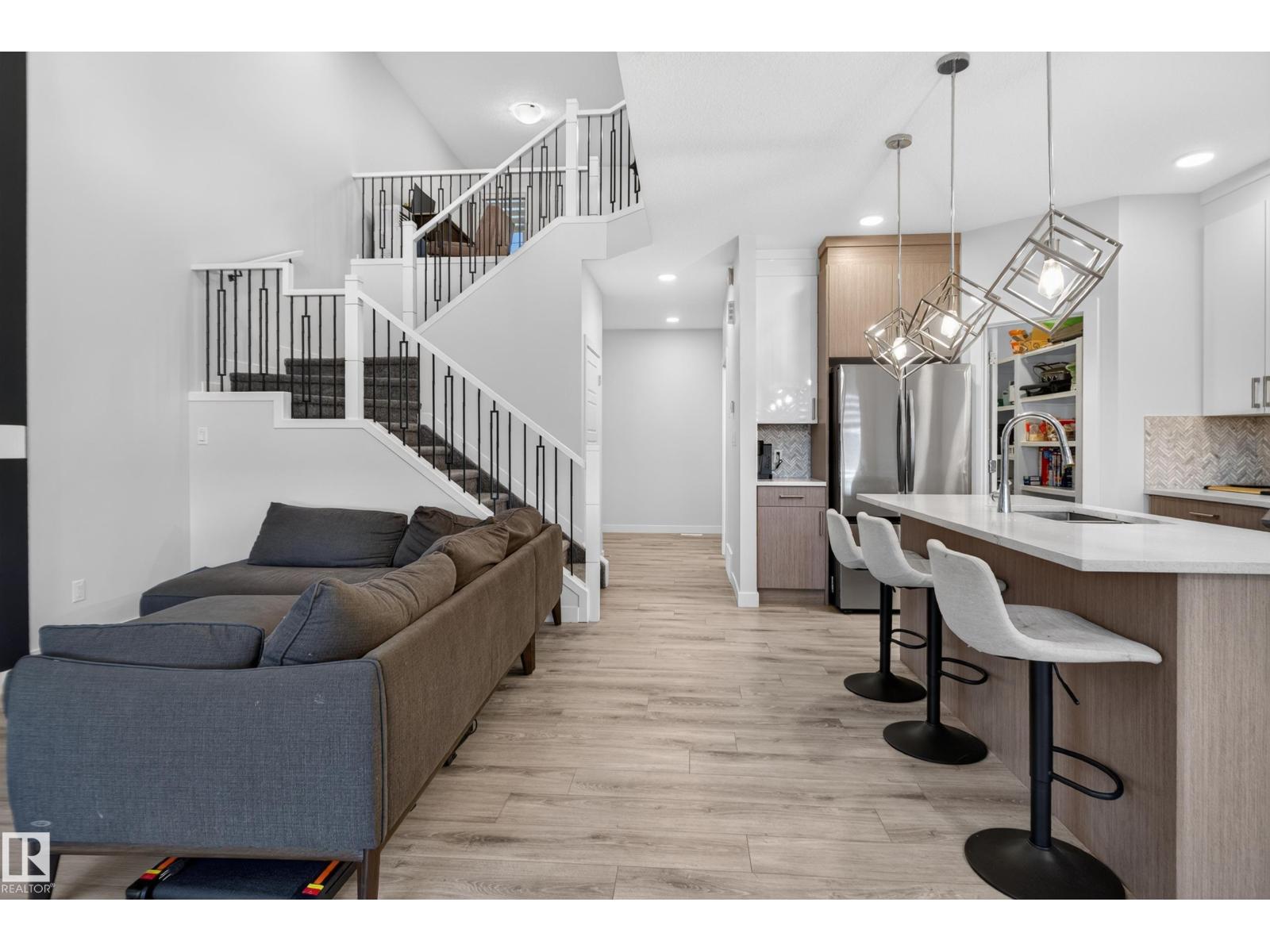103 EDGEFIELD WY - 9