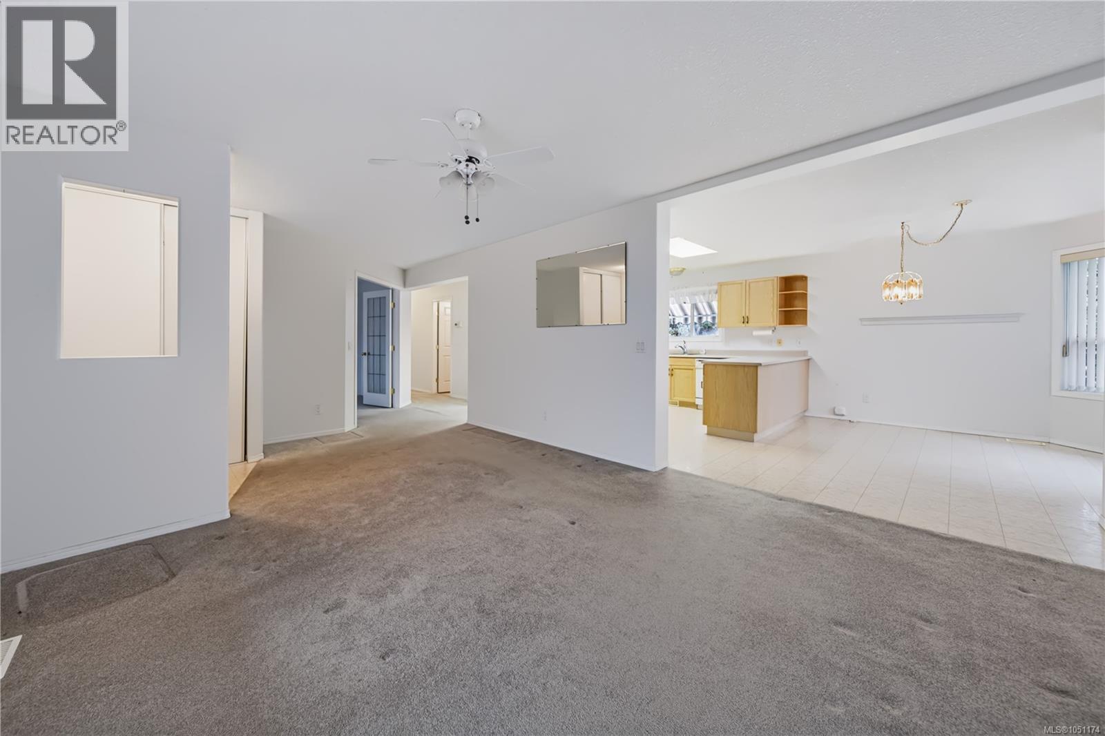 3931 Excalibur St - 22