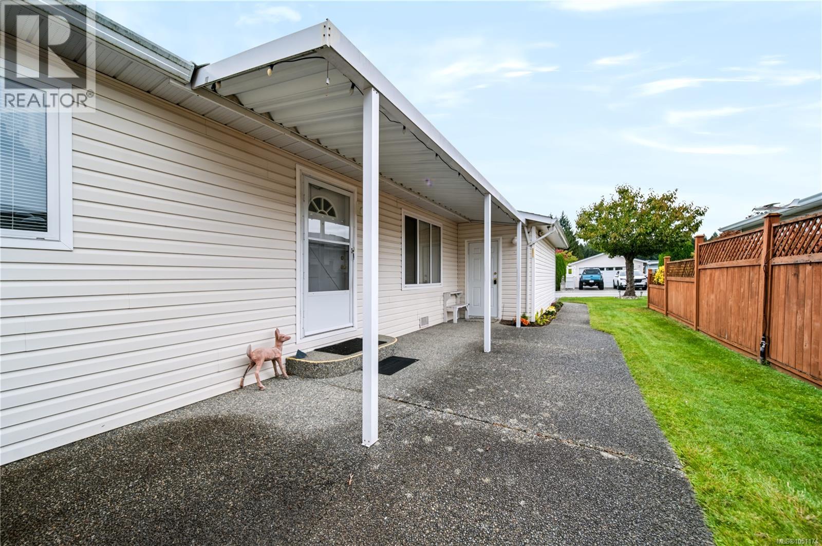 3931 Excalibur St - Image 23