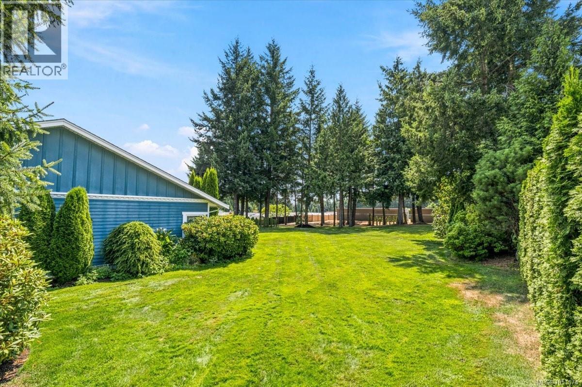 3931 Excalibur St - 27