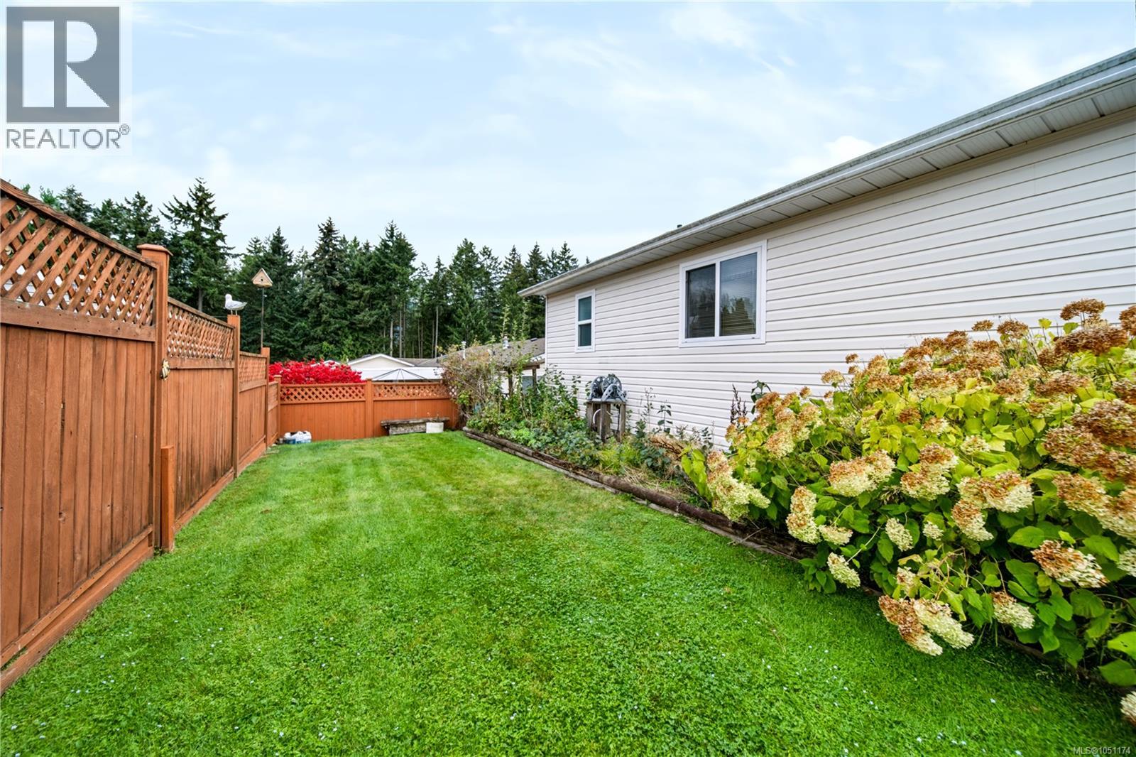 3931 Excalibur St - Image 3