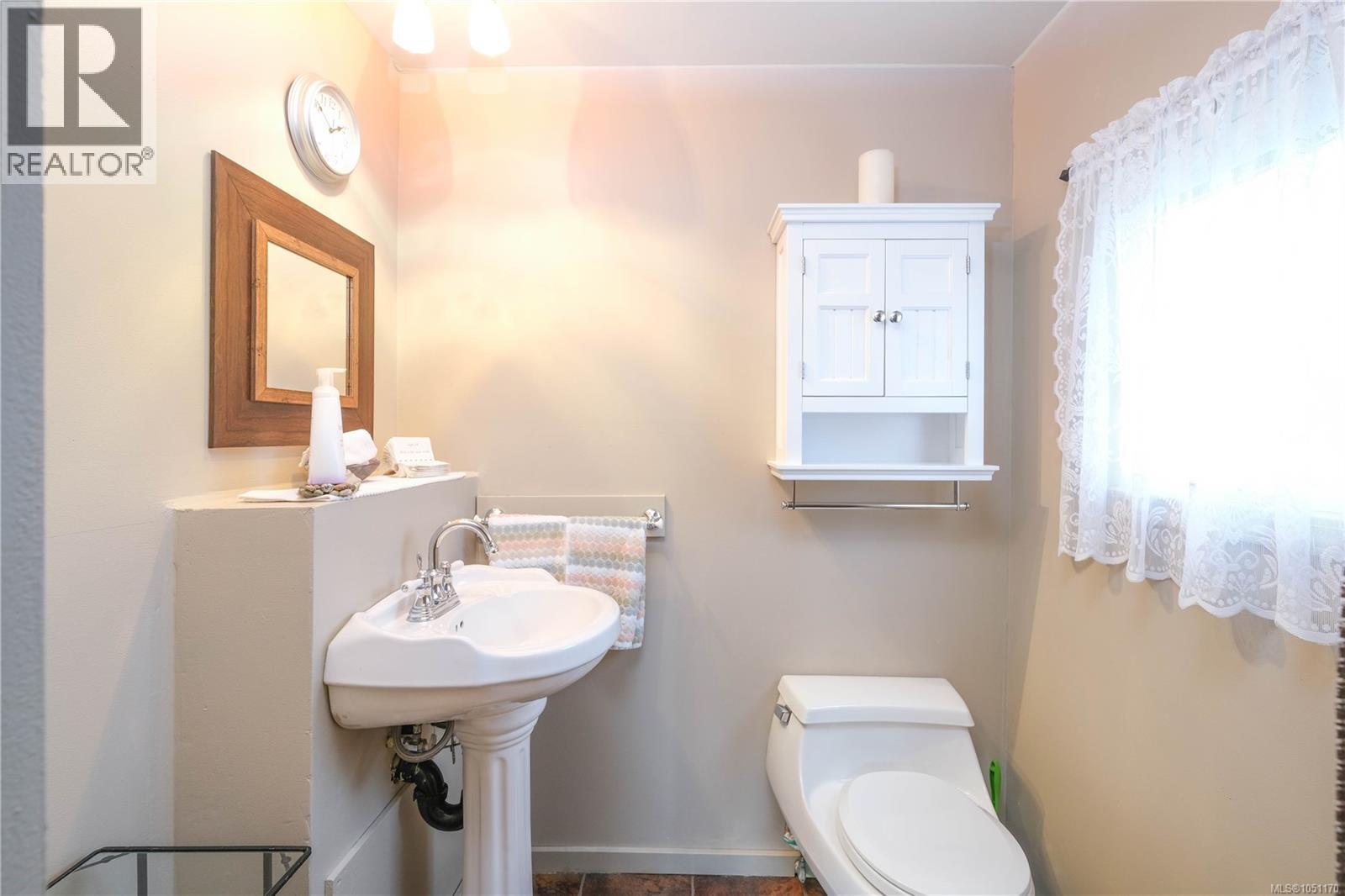 2129 Rama Rd - Image 12