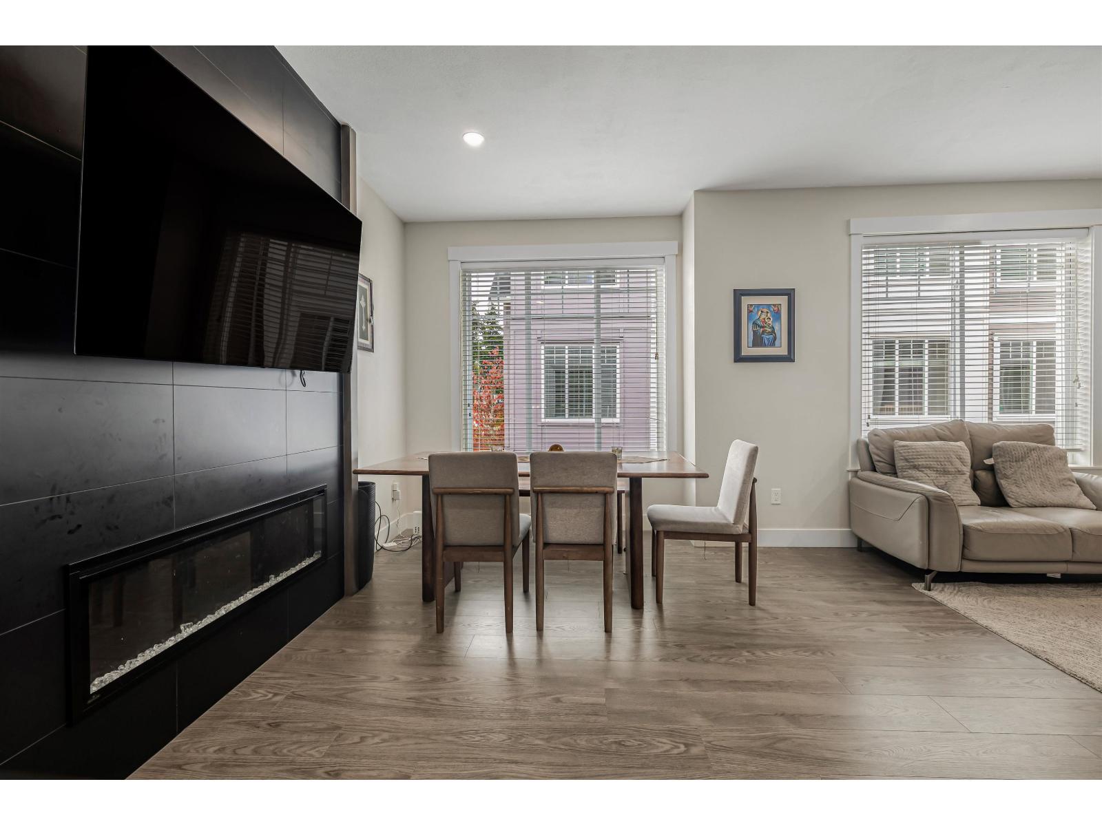 Photo of 20 8033 166B STREET 12