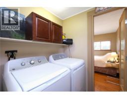 2129 Rama Rd, Campbell River, BC V9W6B1 Photo 10