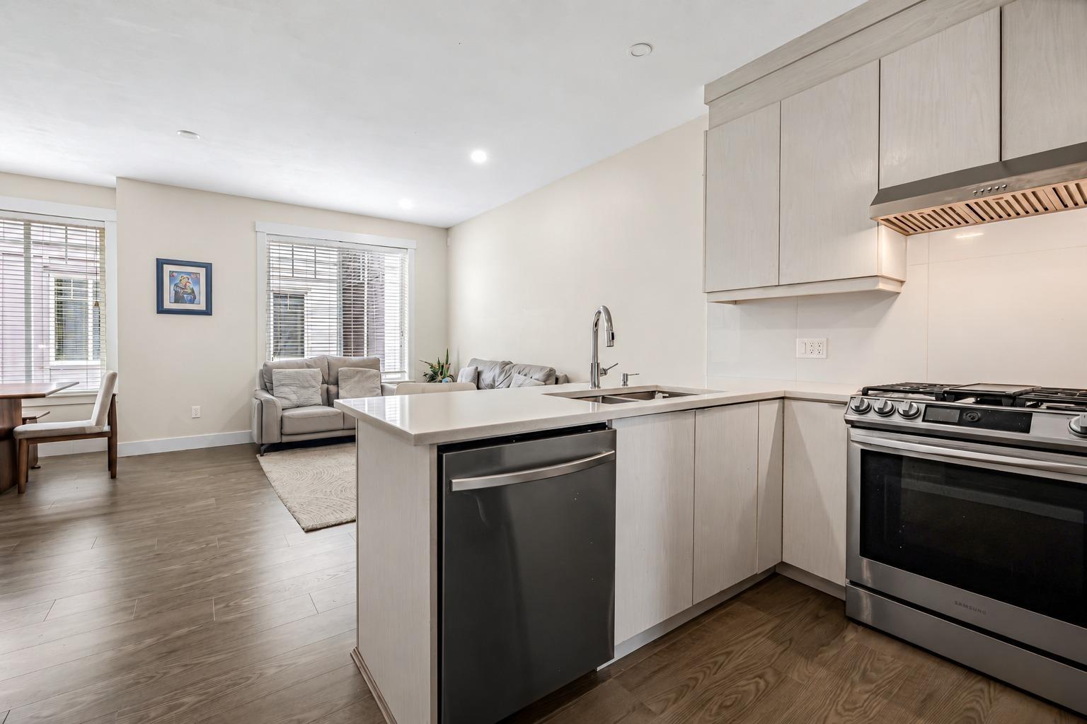 Photo of 20 8033 166B STREET 10