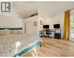 633 7 Street S - photo 33