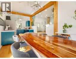 633 7 Street S - photo 17
