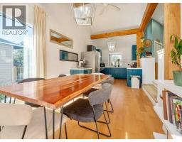 633 7 Street S - photo 16