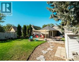 633 7 Street S - photo 46