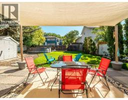 633 7 Street S - photo 41