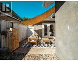 633 7 Street S - photo 38