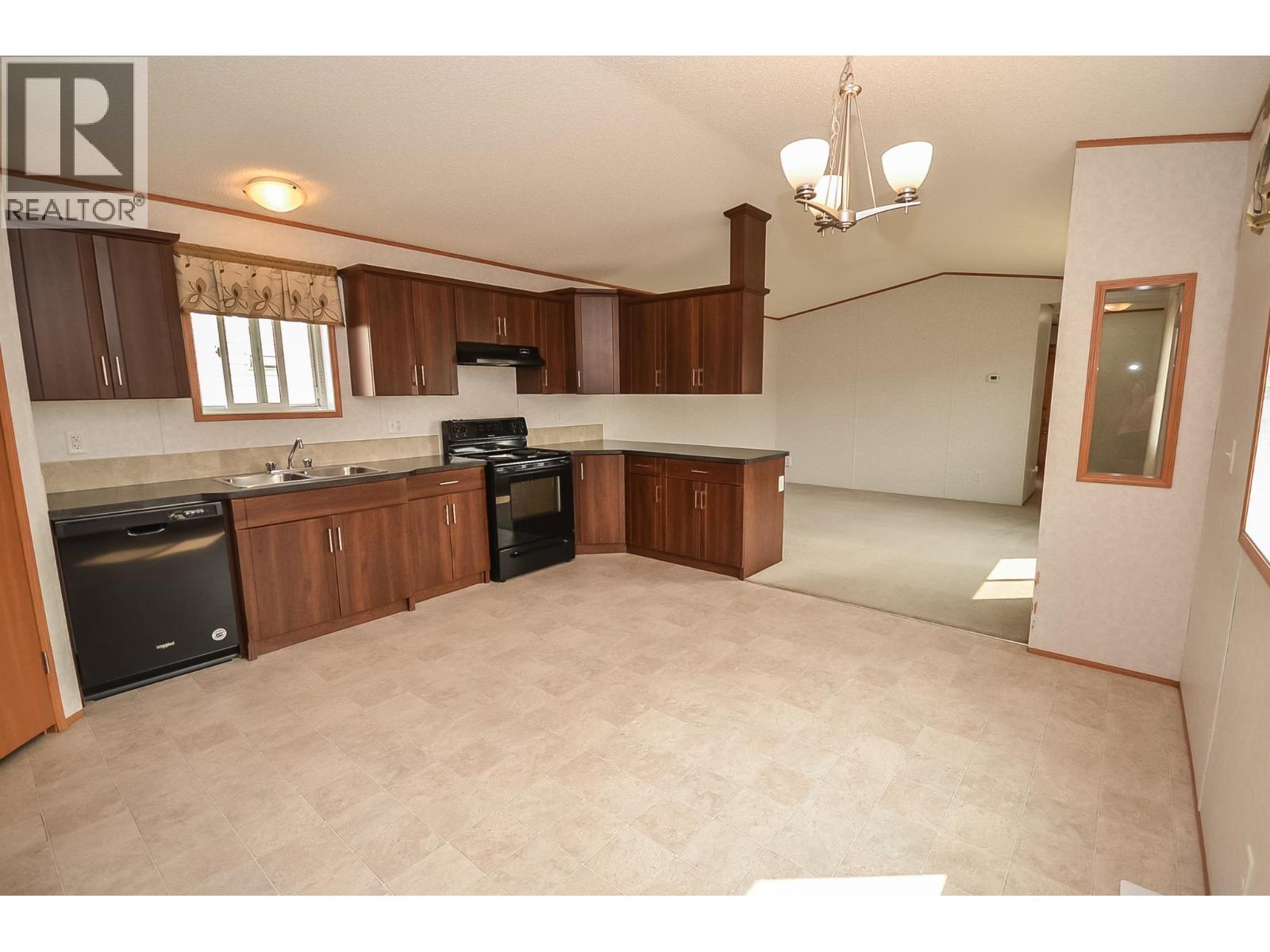 8608 79A STREET - 10