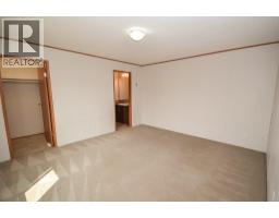8608 79a Street, Fort St  John, BC V1J0H7 Photo 15