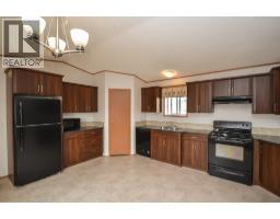 8608 79a Street, Fort St  John, BC V1J0H7 Photo 7