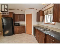 8608 79a Street, Fort St  John, BC V1J0H7 Photo 8