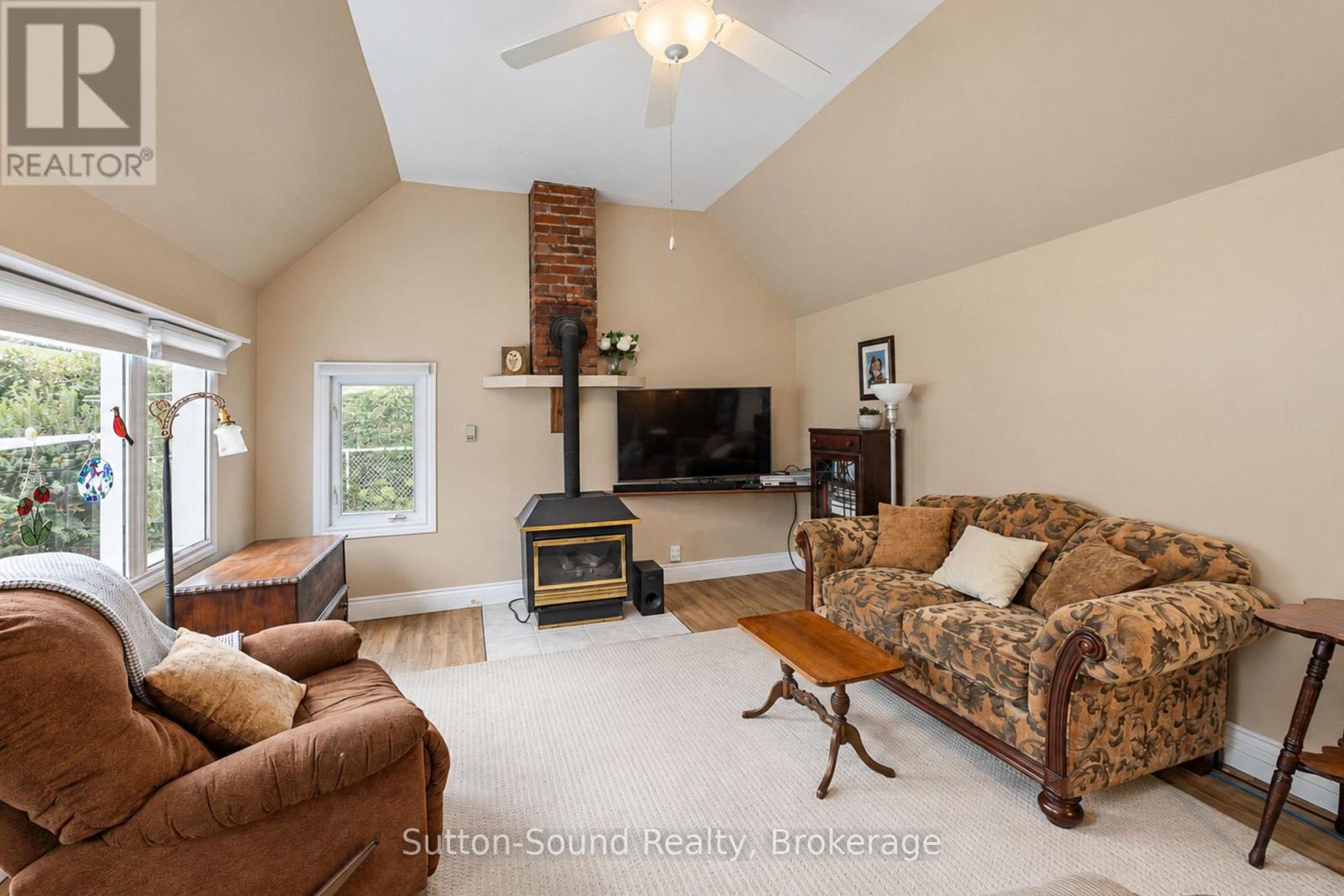 2344 3RD AVENUE W - 27