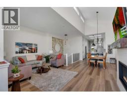 5pc Bathroom - 233 Haskayne Drive Nw, Calgary, AB T3L0J7 Photo 6