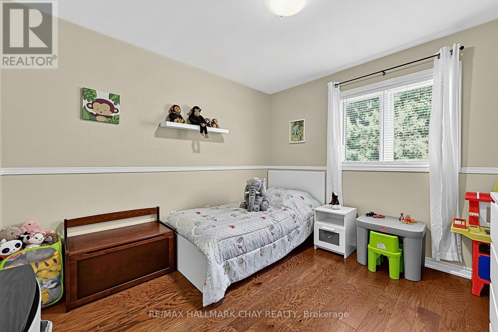 102 Noble Drive, Bradford West Gwillimbury photo 12