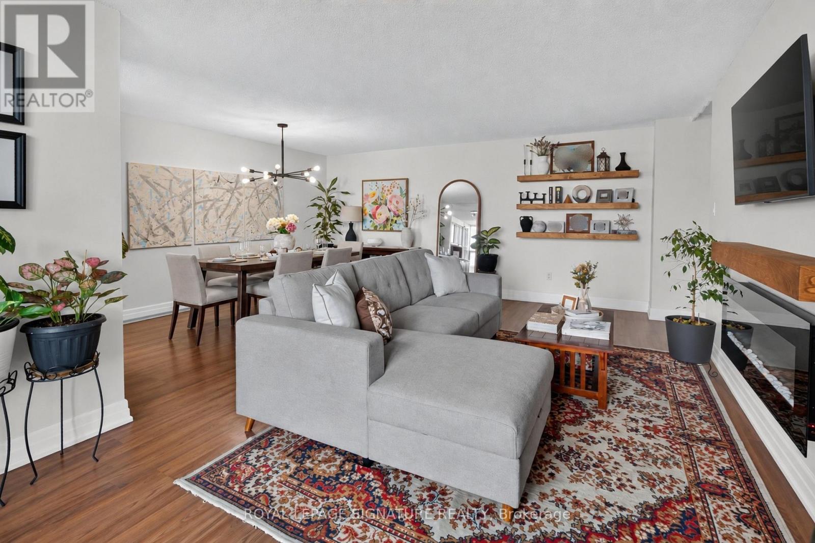 #1908 25 KENSINGTON ROAD - 12