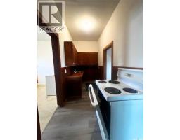 1109 South Railway Street E, Swift Current, SK S9H3B6 Photo 9