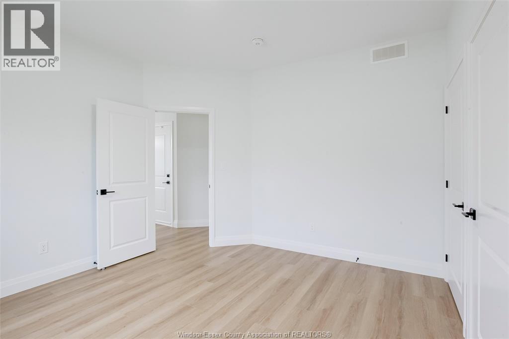 701 Elliot Point ROAD - Image 9