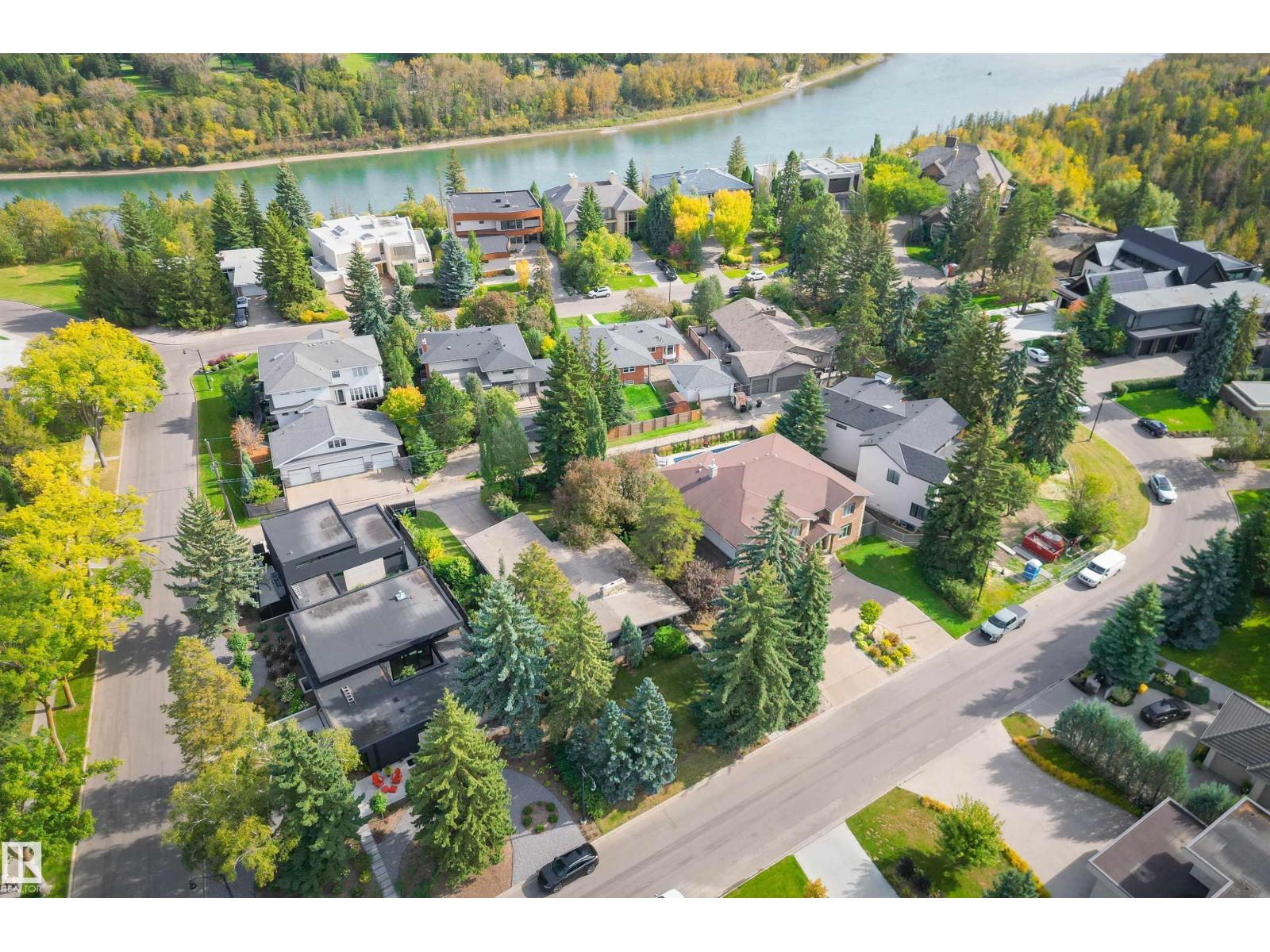 3 RIVERSIDE CR NW - 5