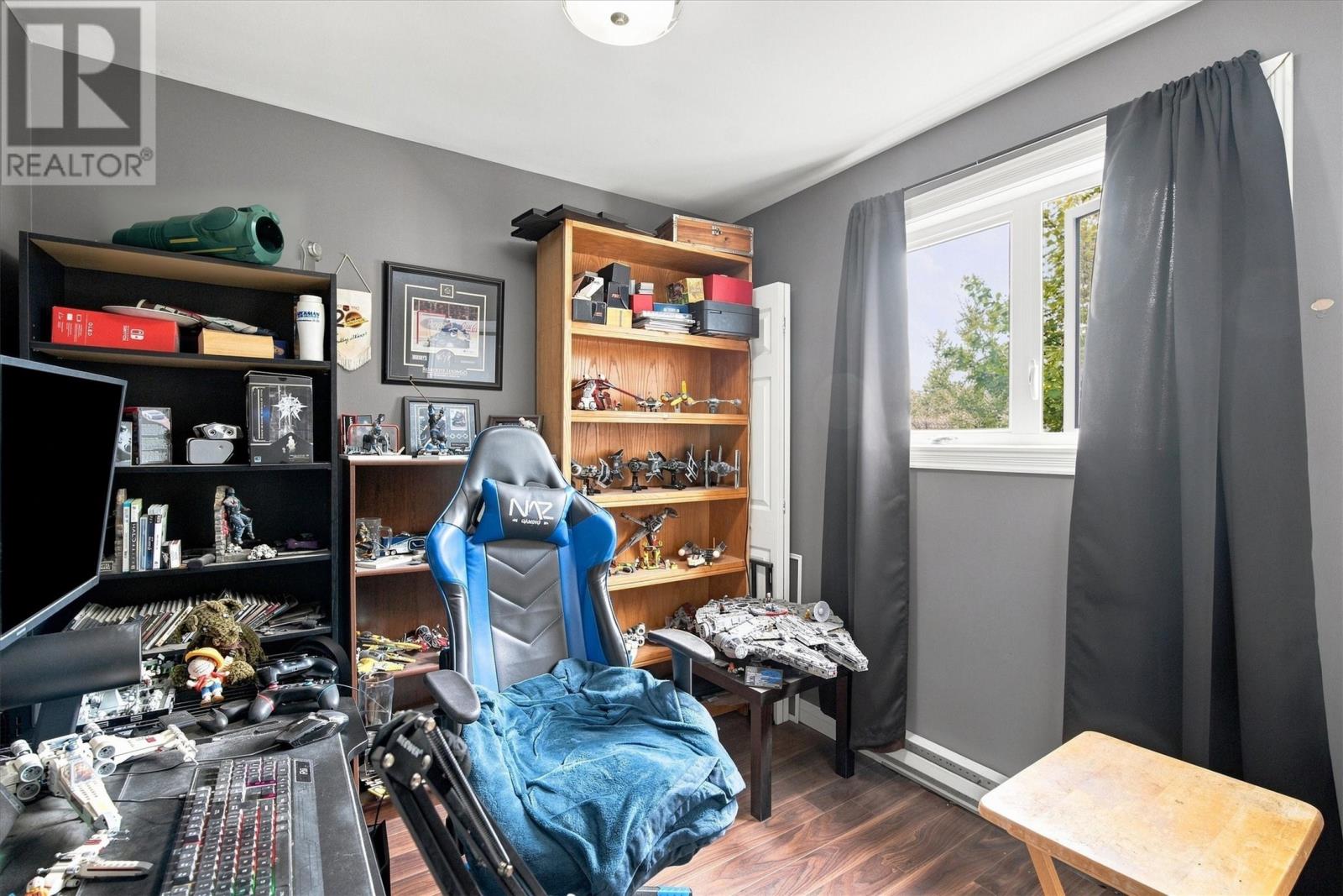 6 Simcoe Drive - 12