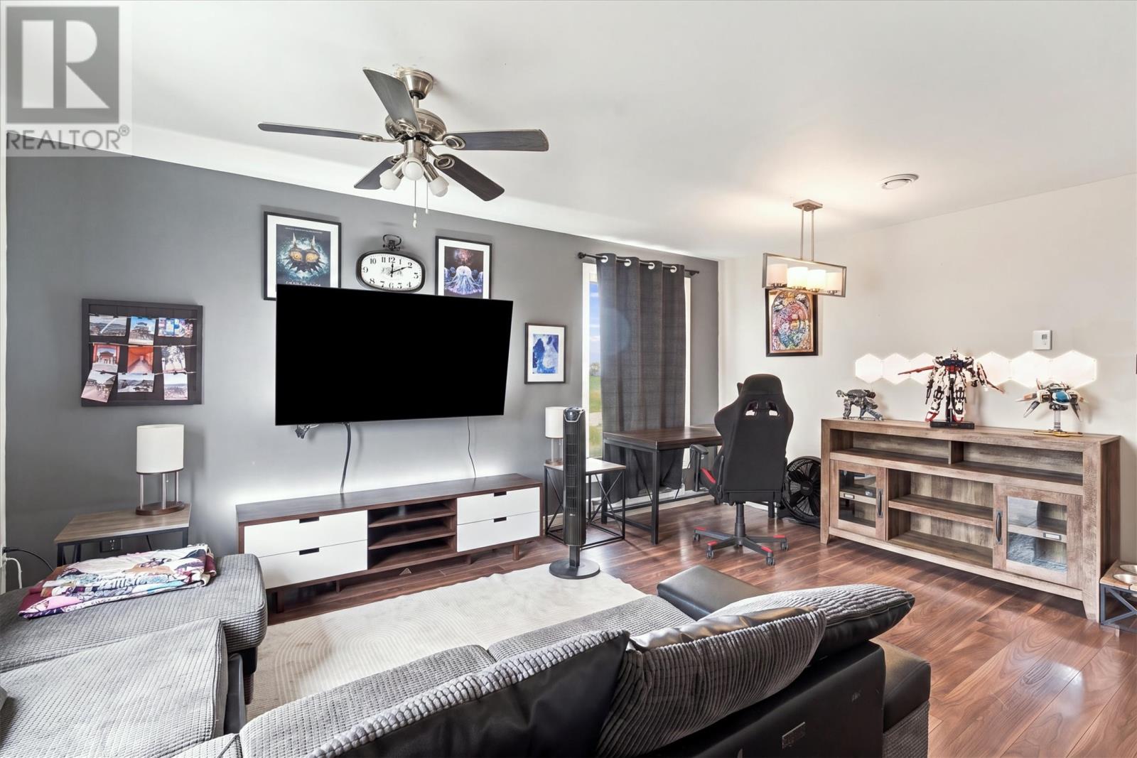 6 Simcoe Drive - 6