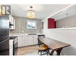 6 Simcoe Drive thumbnail 8