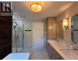 84 Hubert Street, Edmundston, NB E3V4K5 Photo 19