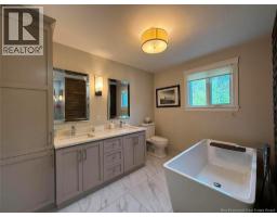 84 Hubert Street, Edmundston, NB E3V4K5 Photo 17