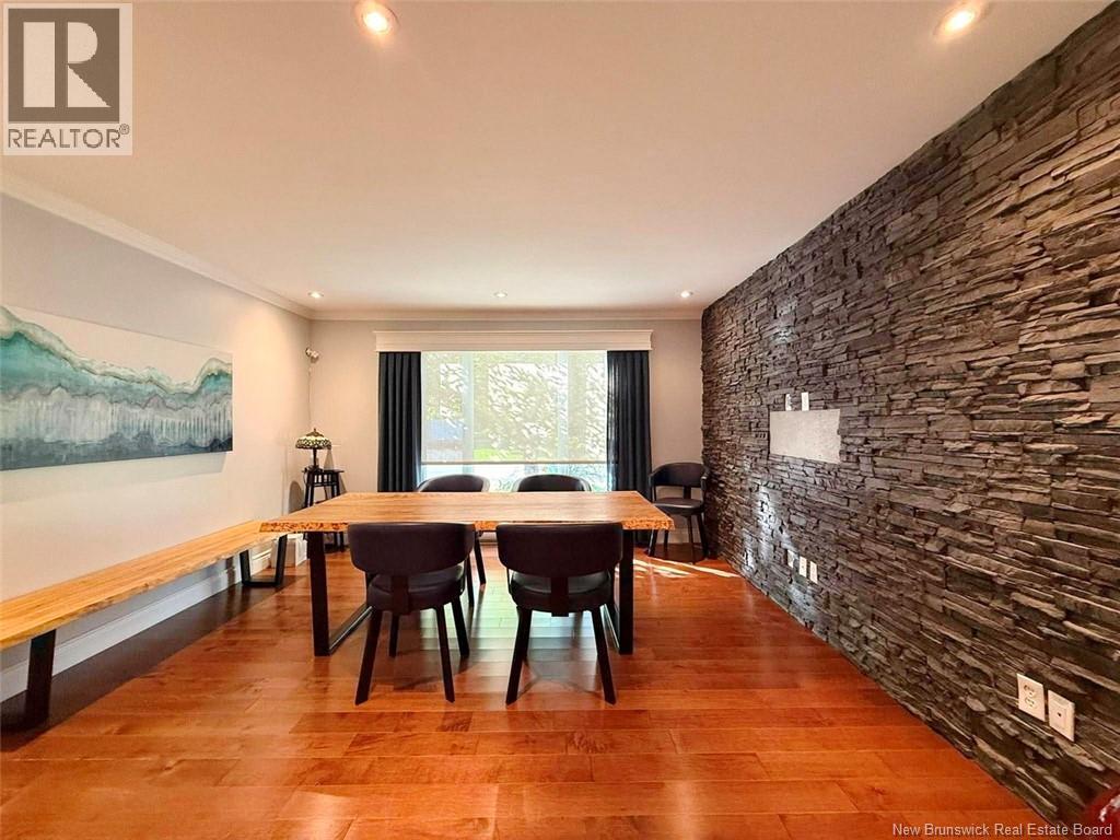 84 Hubert Street - 10
