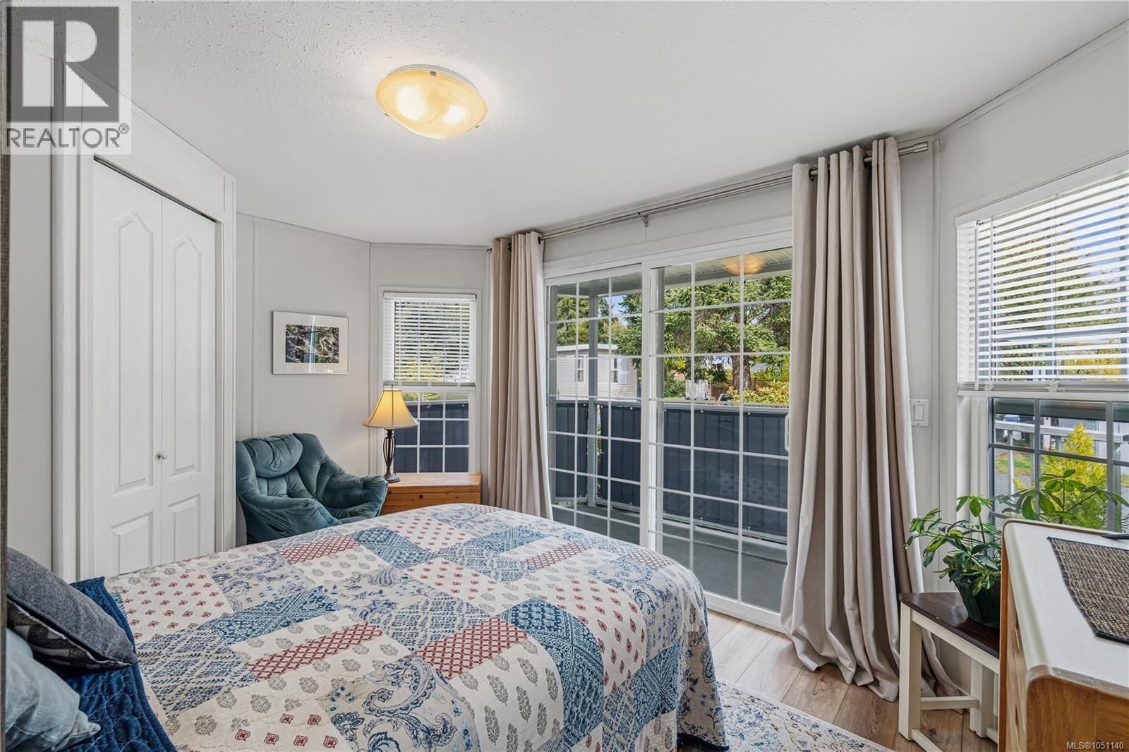 #219 2465 Apollo Dr - 7