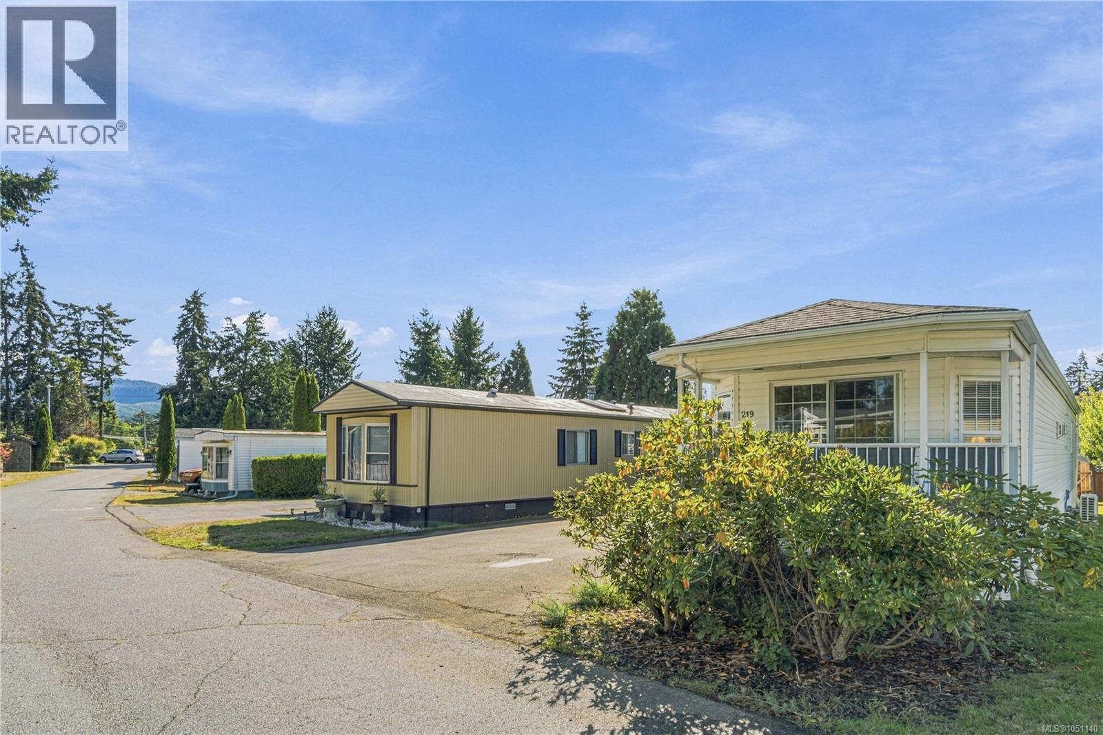 #219 2465 Apollo Dr - Image 36