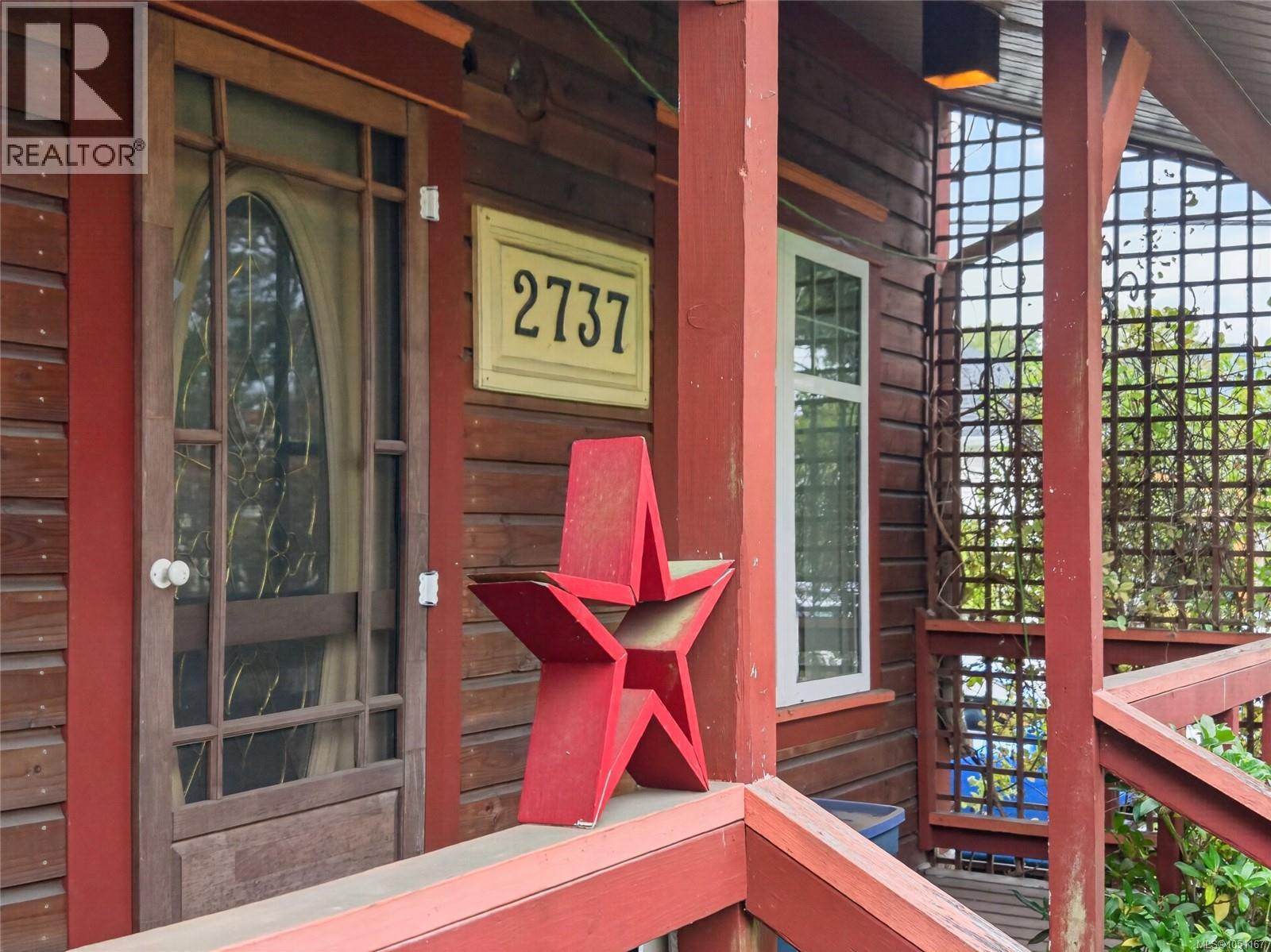 2737 Derwent Ave - 25