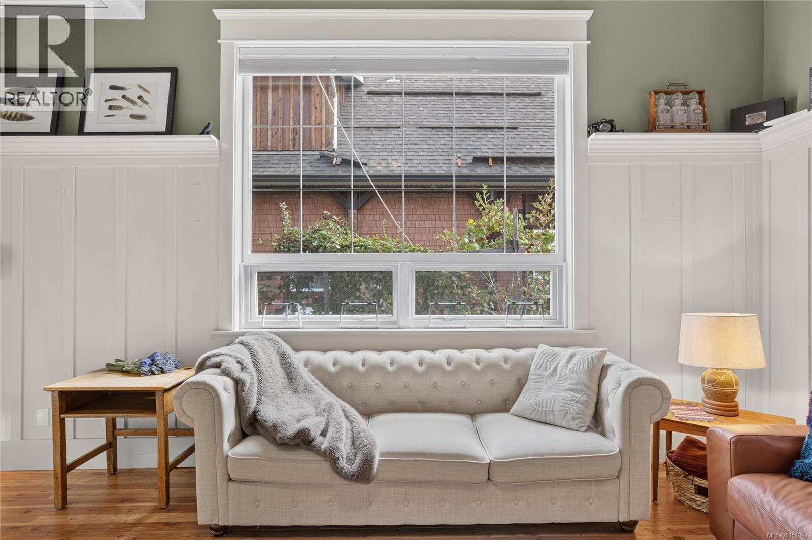 2737 Derwent Ave - 22
