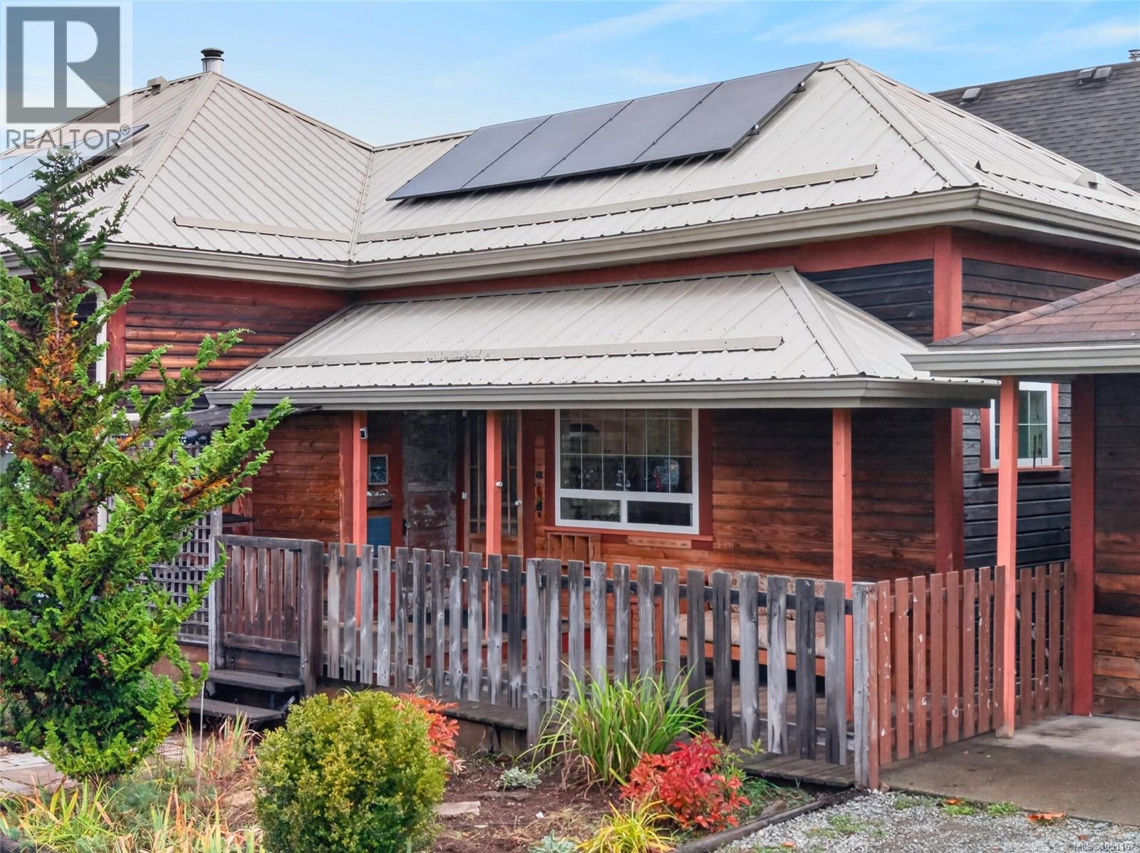 2737 Derwent Ave - 33
