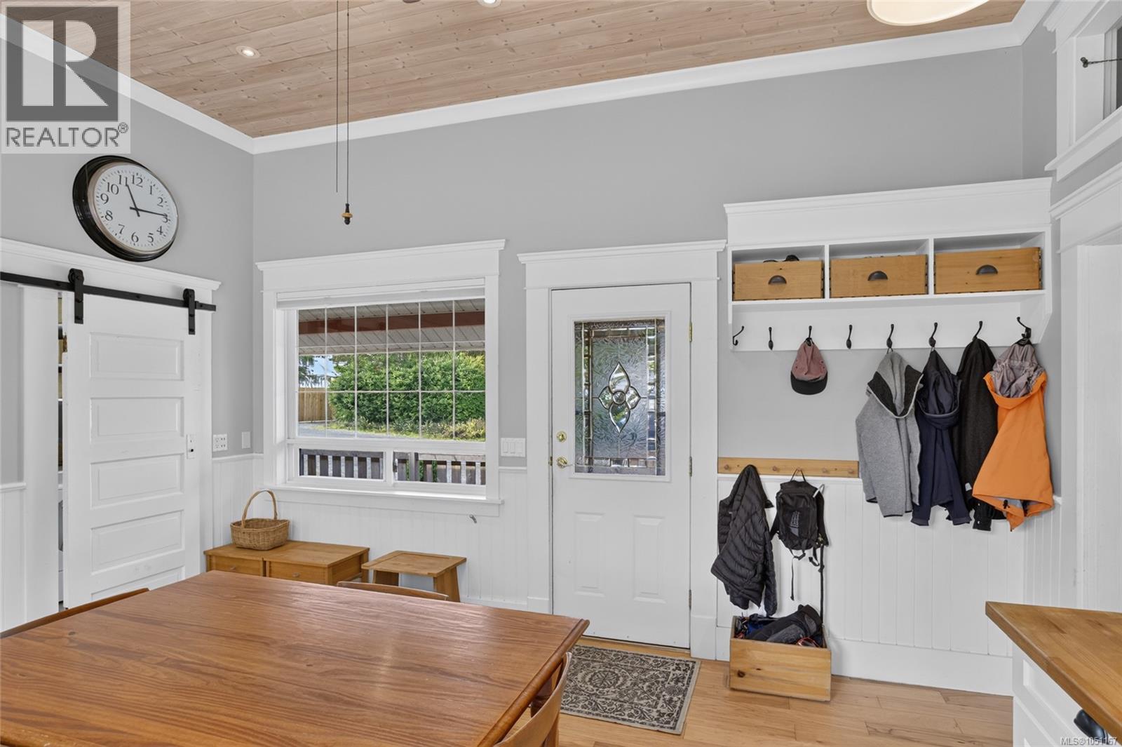 2737 Derwent Ave - 7