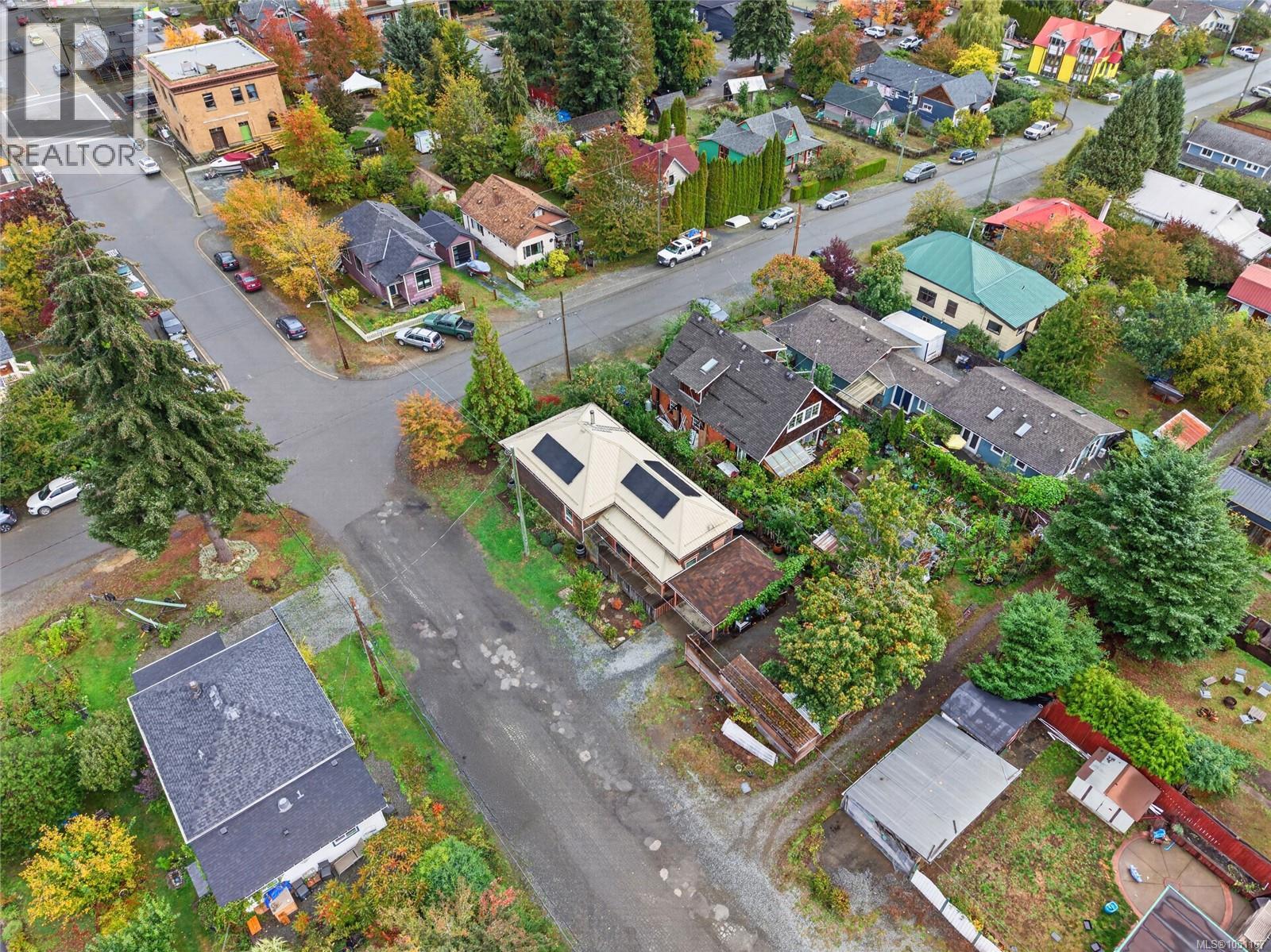 2737 Derwent Ave - Image 38