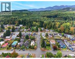 2737 Derwent Ave, Cumberland, BC V0R1S0 Photo 35