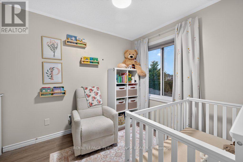 823 NESTING WAY - 24