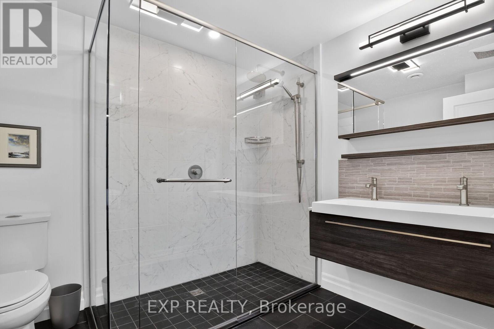 #103 7 MILL STREET - Image 29