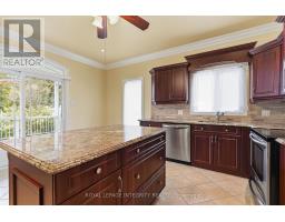 Eating area - 888 Hiawatha Park Road, Ottawa, ON K1C3B1 Photo 14