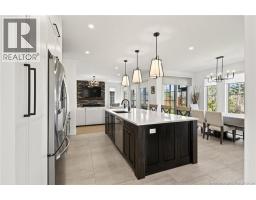 Mud room - 77 Bouchard Street, Dieppe, NB E1A9T9 Photo 16
