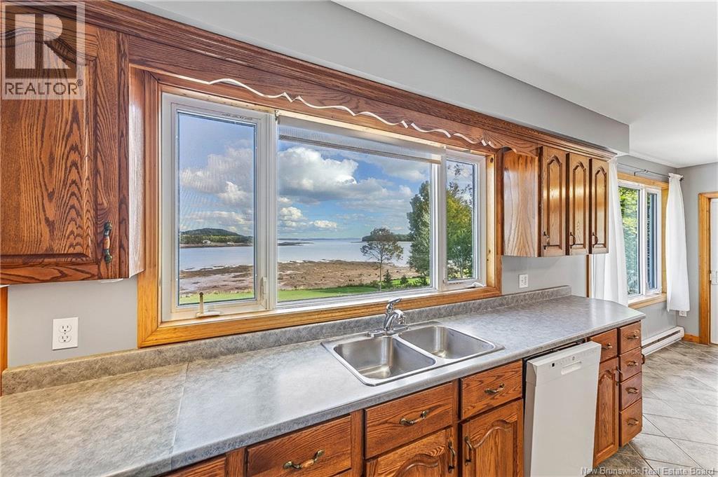 160 Harkness Road - Image 16