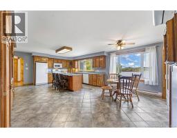 Sunroom - 160 Harkness Road, Chamcook, NB E5B3G1 Photo 17