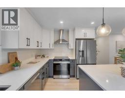 Furnace - 104 Oakmoor Place Sw, Calgary, AB T2V4A3 Photo 14
