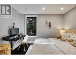 372 Logan Avenue, Toronto, ON M4M2N8 Photo 17