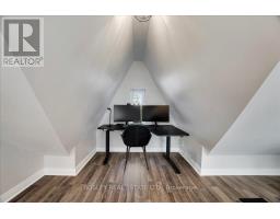 372 Logan Avenue, Toronto, ON M4M2N8 Photo 27
