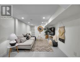 372 Logan Avenue, Toronto, ON M4M2N8 Photo 28